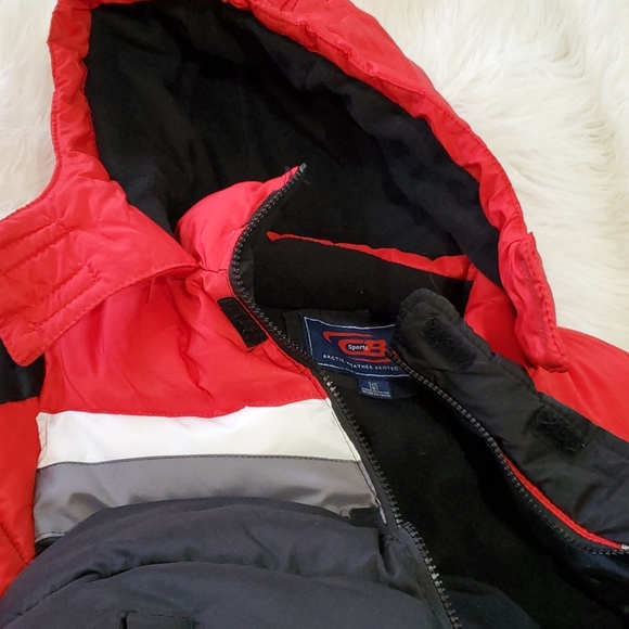 CB boys 8 puffer winter jacket new no tags - Picture 4 of 6